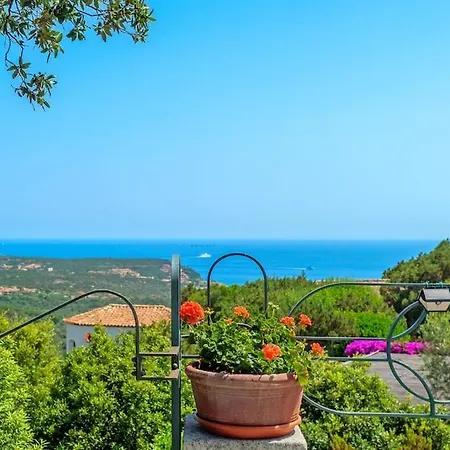 Sea View In Porto Cervo, Private Pool And Garden