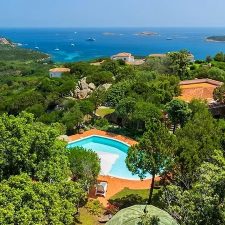 Villa Sea View In Porto Cervo, Private Pool And Garden